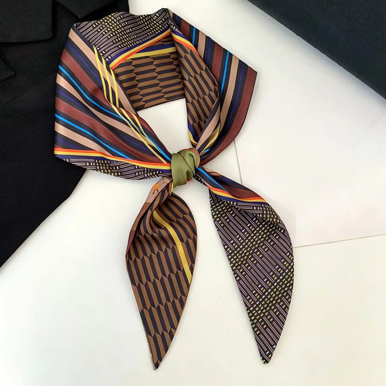 럭셔리 프린트 롱 헤어 리본 베벨 실크 스카프 여성 넥 - Silk Neck Scarf 리뷰 및 가격